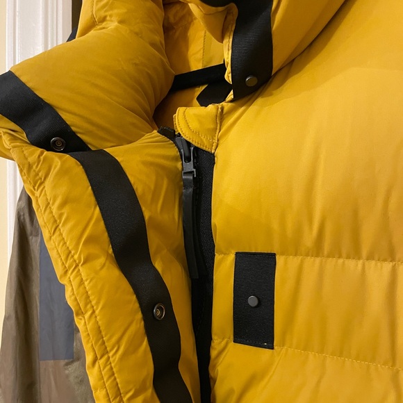 New adidas Women's Prime Cold.Rdy Puffer Down Vest Yellow - Picture 6 of 10
